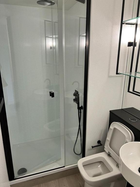 New York House Wembley Apartment London